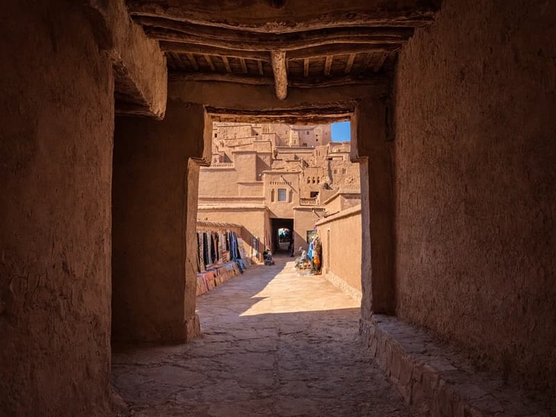 Marrakech → Aït Benhaddou → Ouarzazate → Boumalne Dadès